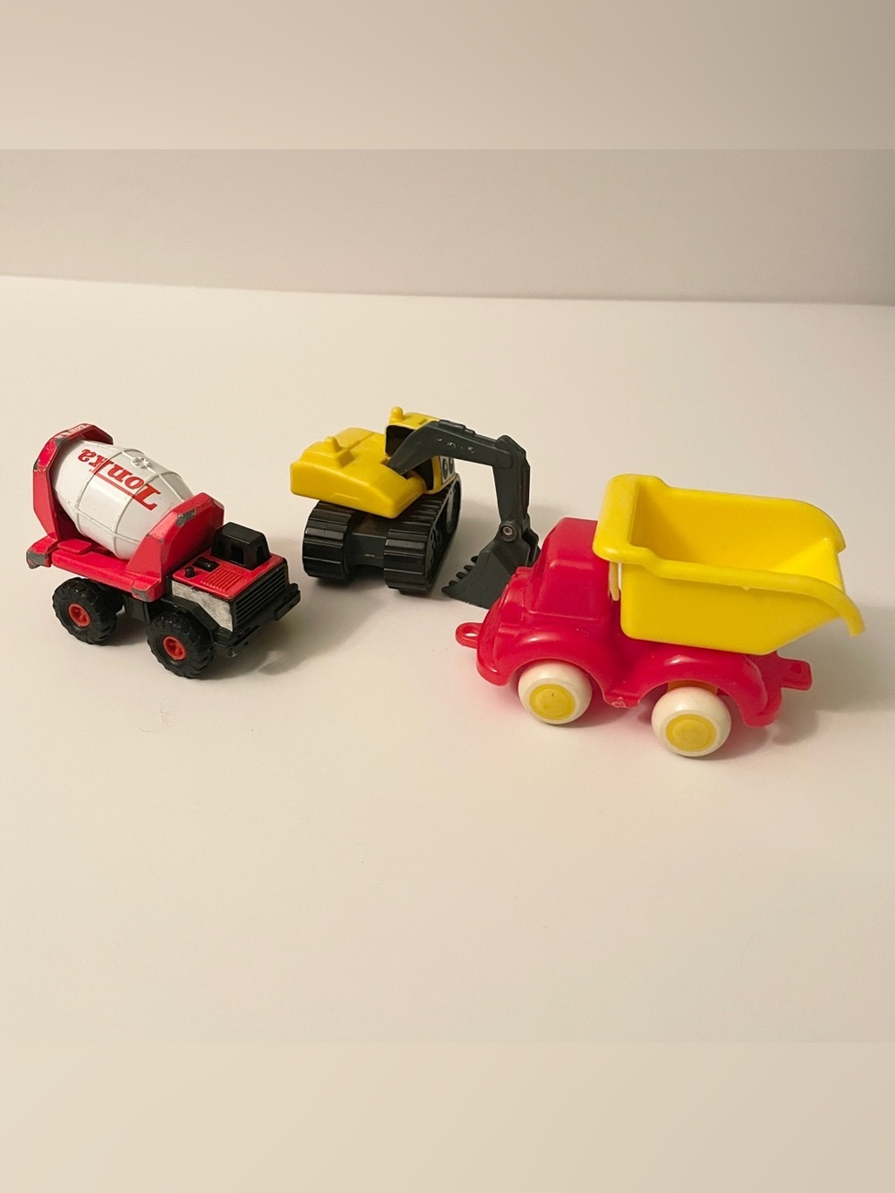 Vintage Tonka Maisto Cement Mixer Excavator Dump Truck Lot